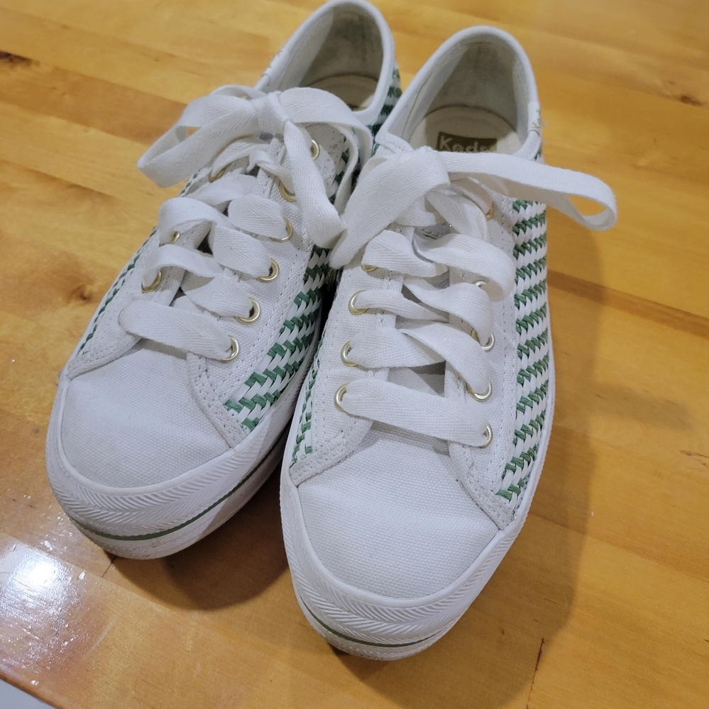 Kate Spade size 5 green woven